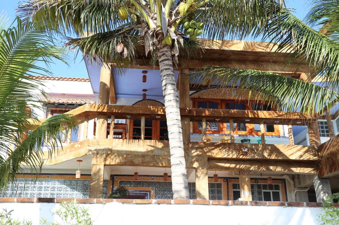 El Milagro Beach Hotel And Marina Isla Mujeres Luaran gambar