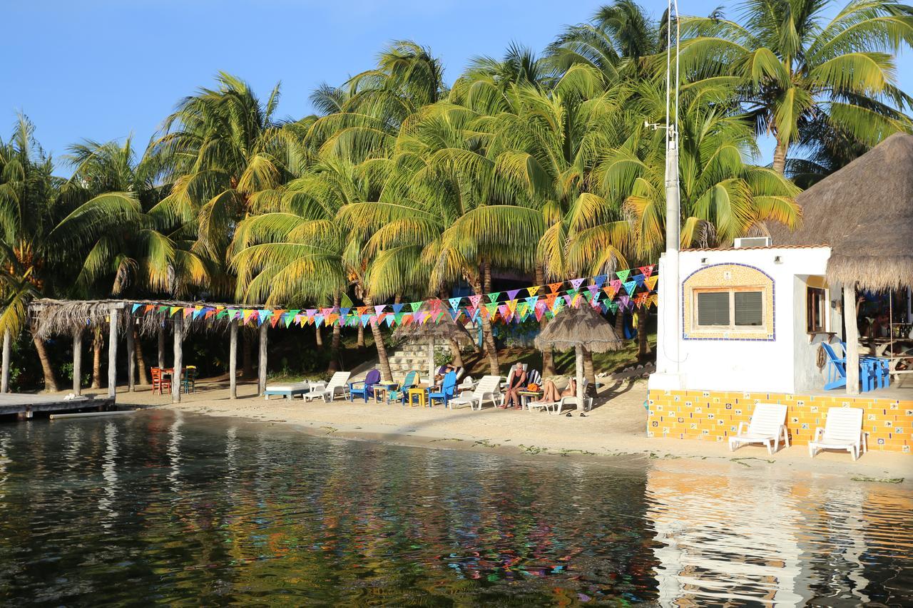El Milagro Beach Hotel And Marina Isla Mujeres Luaran gambar