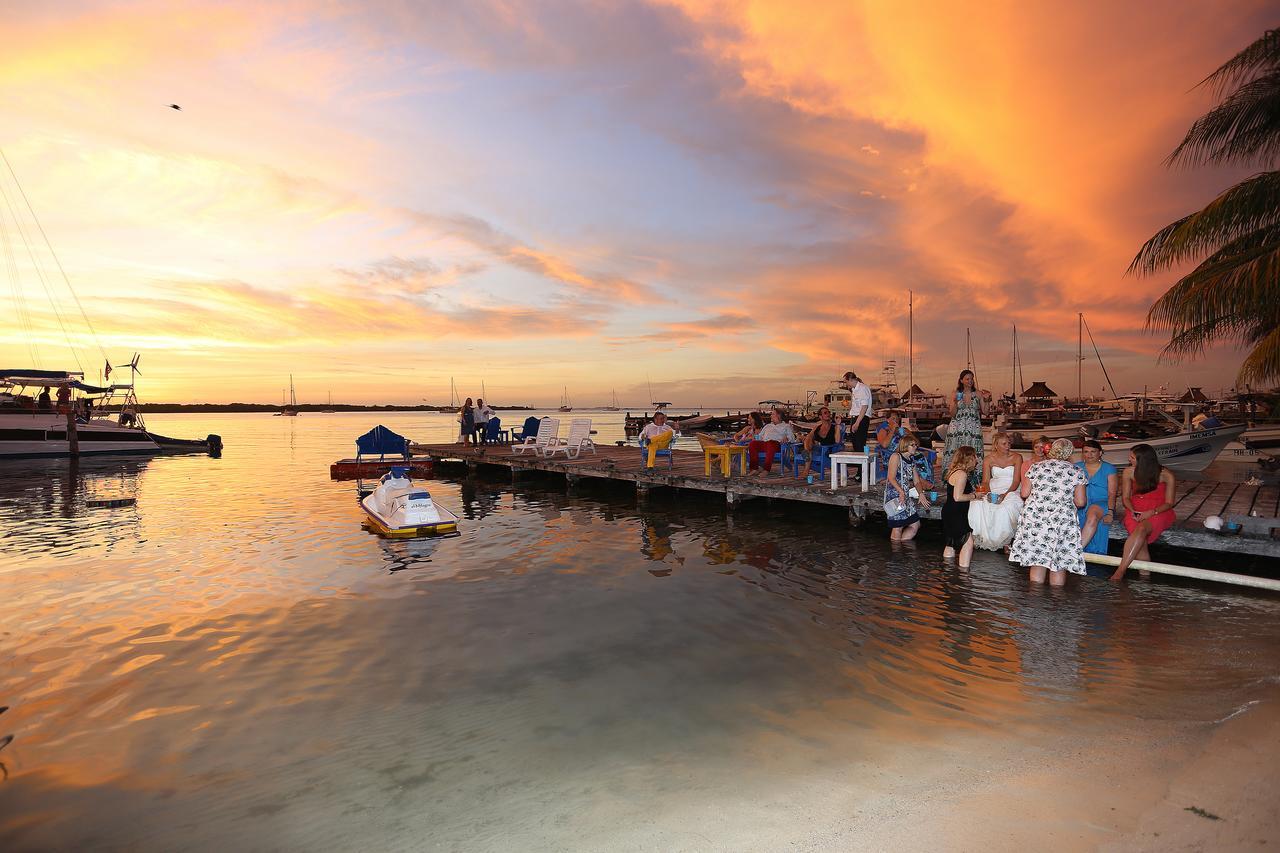 El Milagro Beach Hotel And Marina Isla Mujeres Luaran gambar