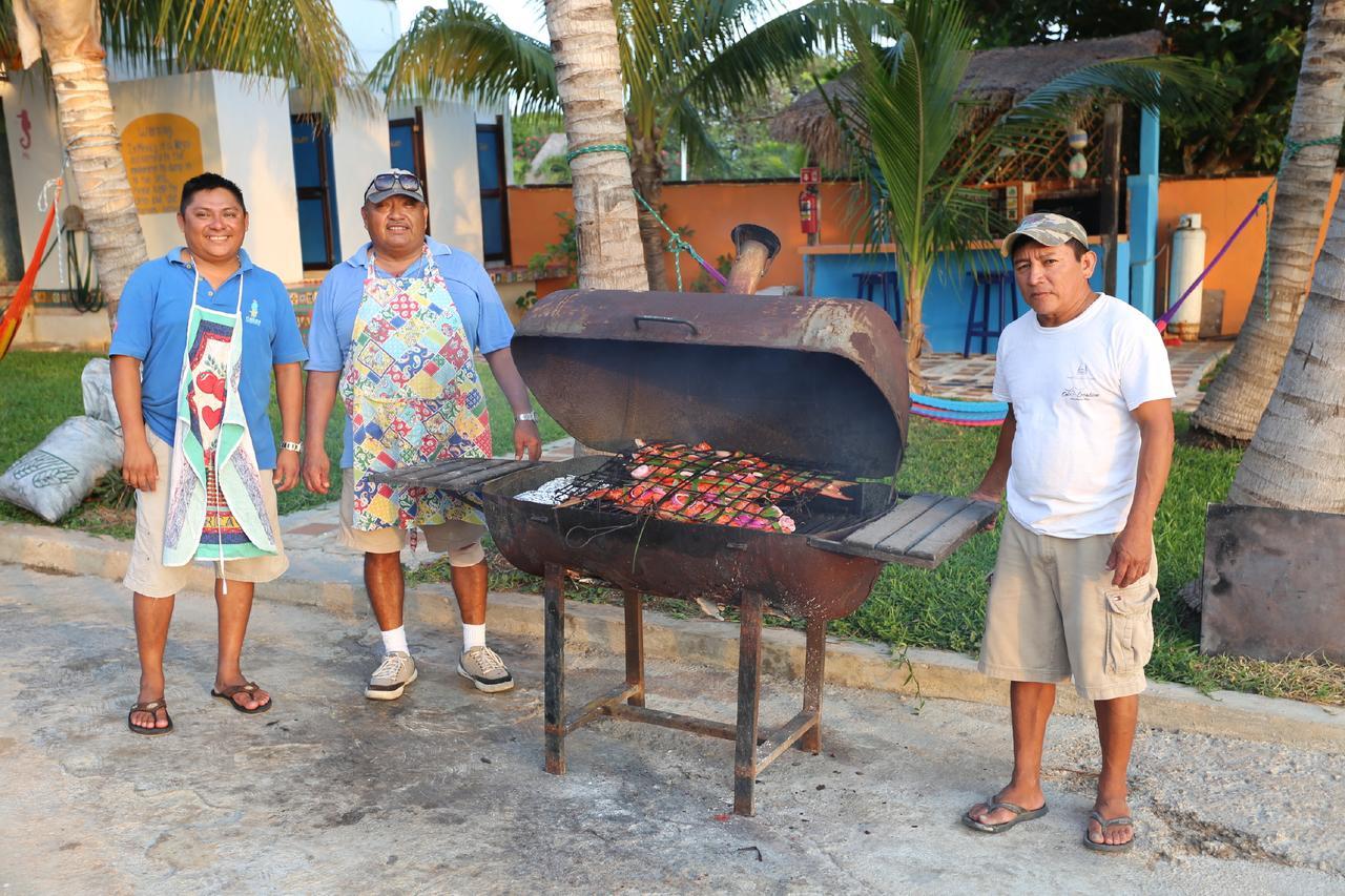 El Milagro Beach Hotel And Marina Isla Mujeres Luaran gambar